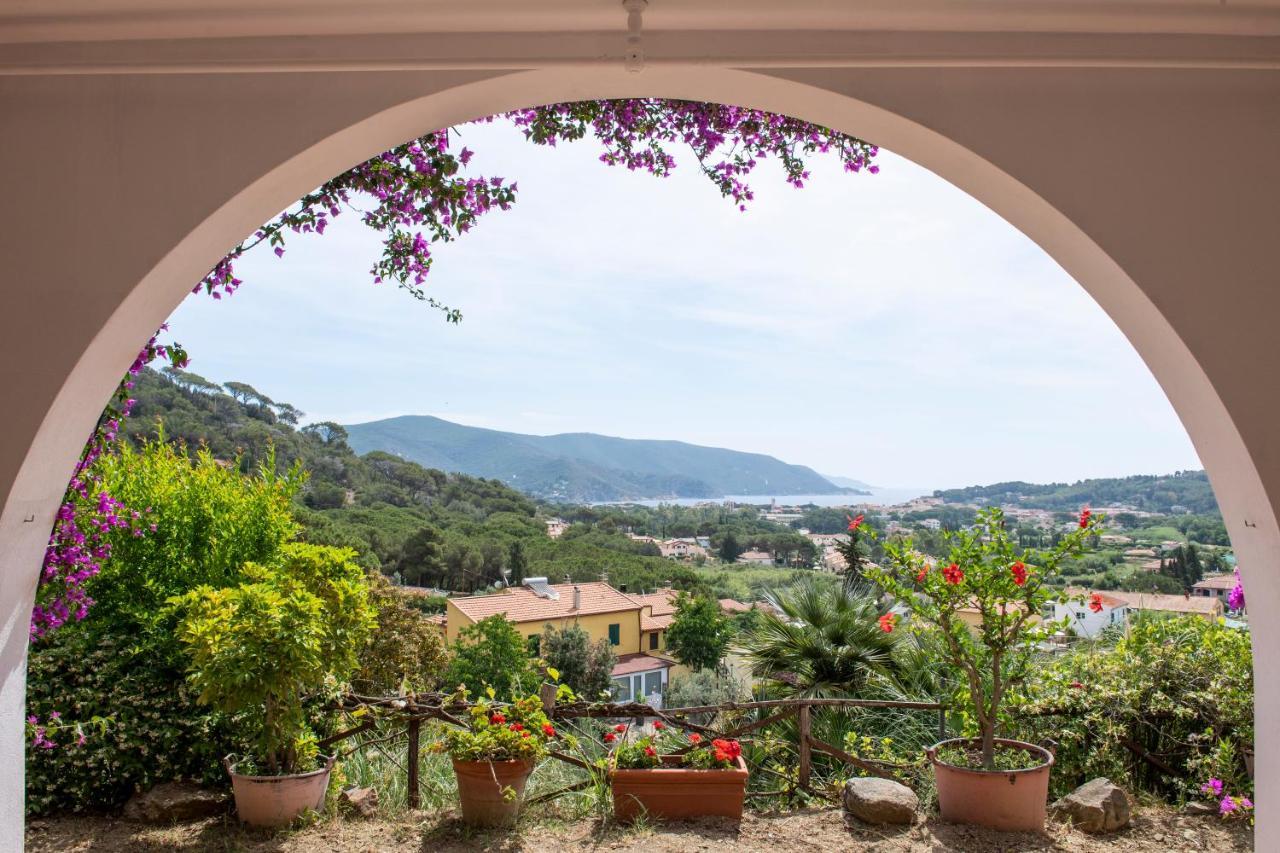 La Palazzina Nel Verde - Goelba Casa Alzi Exterior foto