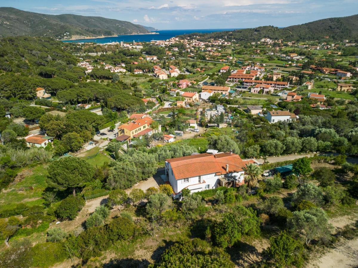 La Palazzina Nel Verde - Goelba Casa Alzi Exterior foto